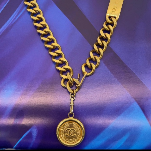 AUTH Chanel Gold Chunky Chain Belt or Necklace 85cm - Picture 4 of 7
